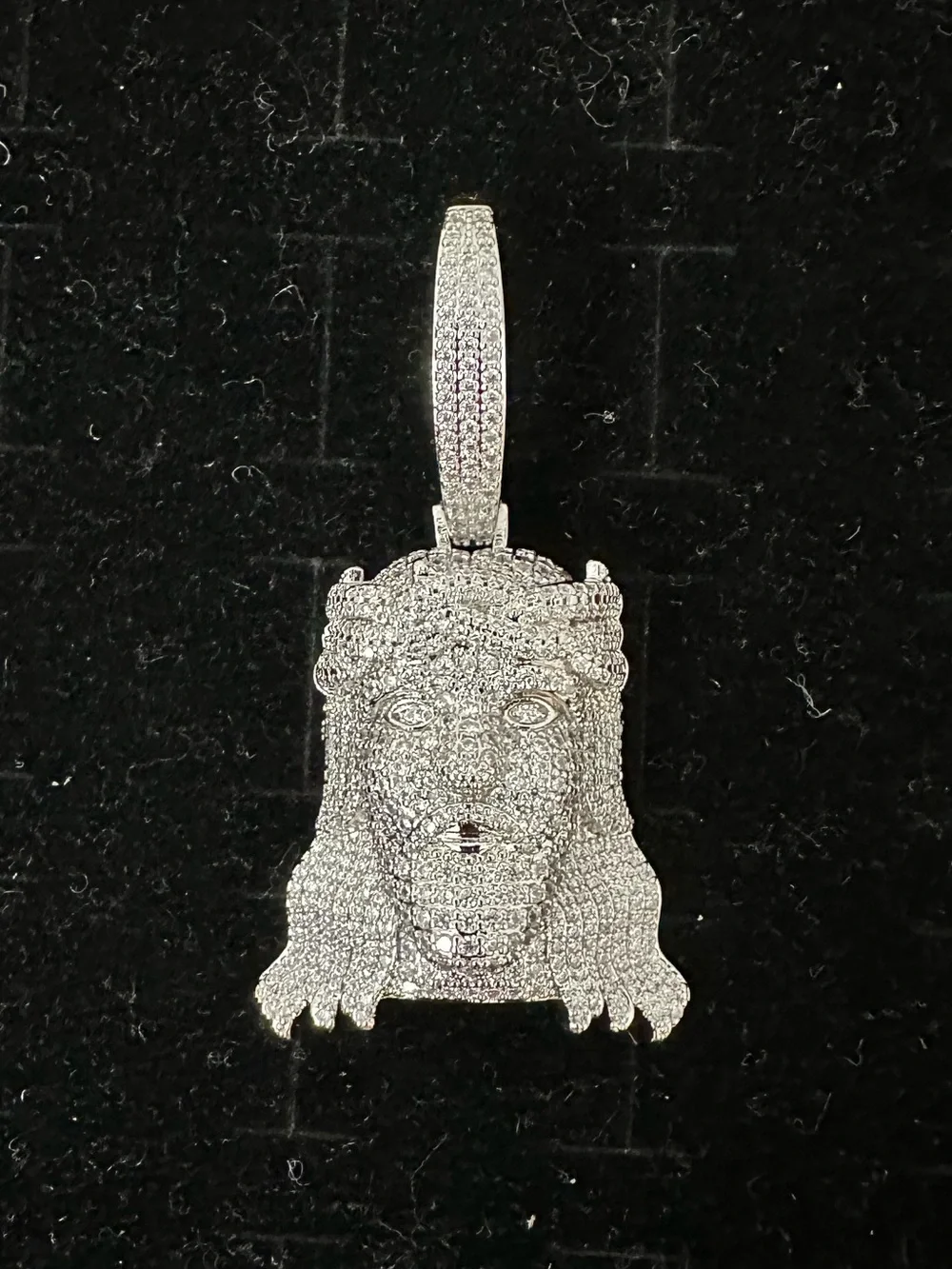 New Silver plated Crowned Jesus Head Pendant charm